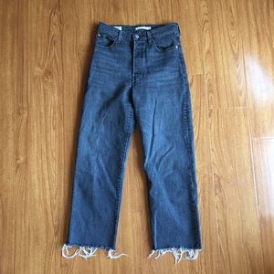 Levi’s Ribcage Straight - Washed Black size 27